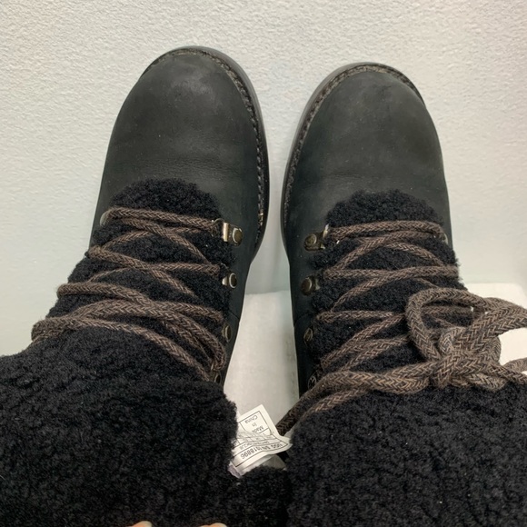 UGG Fraser Leather Hiker Boot - Picture 8 of 10